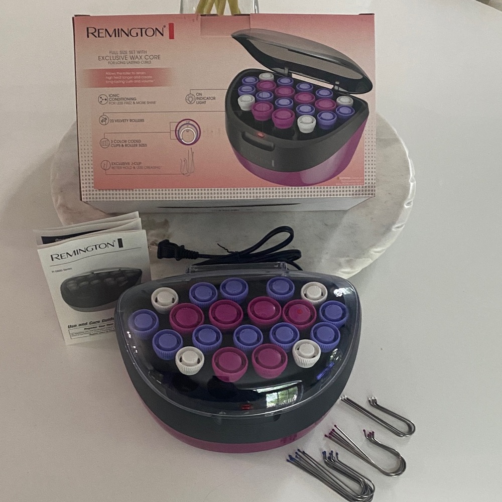 NIB Remington Ionic Conditioning Hair Setter, 20 Velvet Hair Rollers